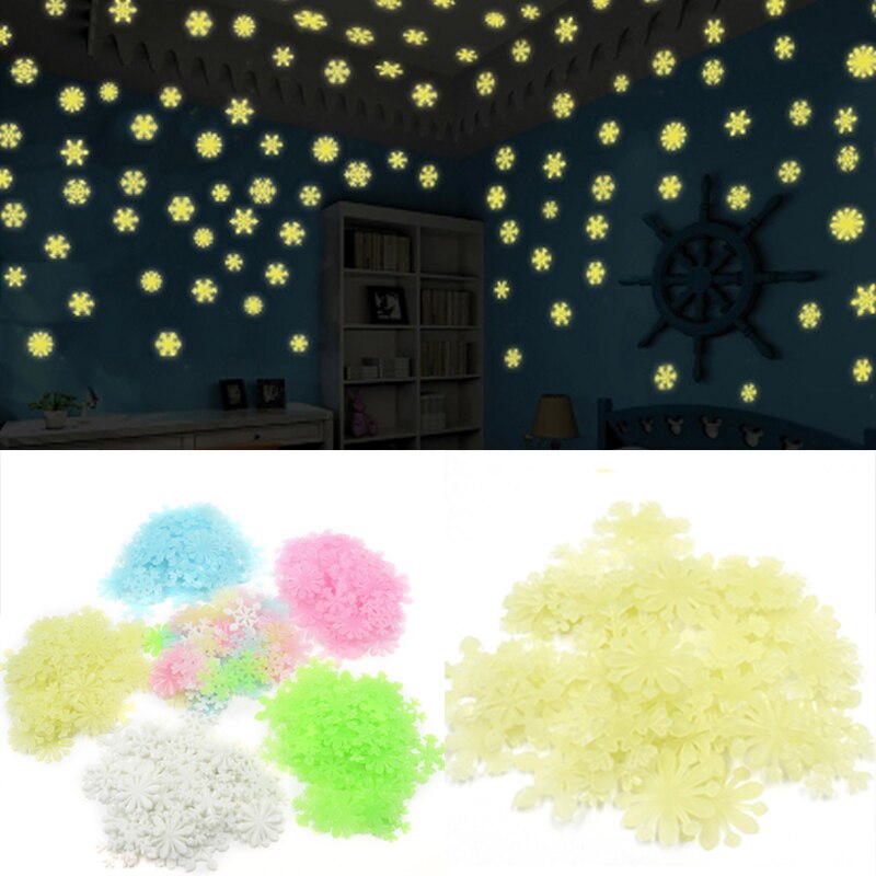 Kerst Decals Lichtgevende Baby Kinderen Slaapkamer Woondecoratie Sneeuwvlok Lichtgevende Fluorescerende Muurstickers Ongeveer 50