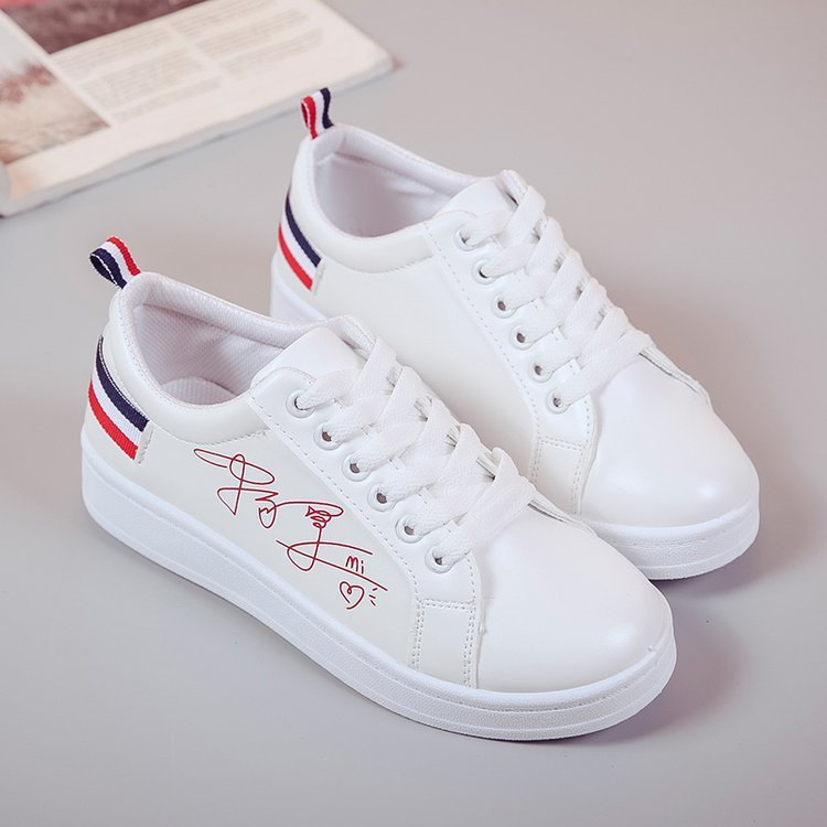 Kvinde sko kvinde pu læder sko damer åndbar sødt hjerte lejligheder fritidssko hvide sneakers  s0913: 1 / 6.5