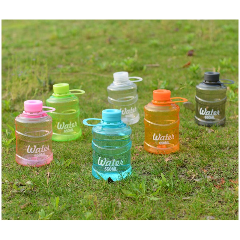 650ml plasthinkar koppar bärbar resistent lämplig för barn stor kapacitet vattenflaskor drinkware