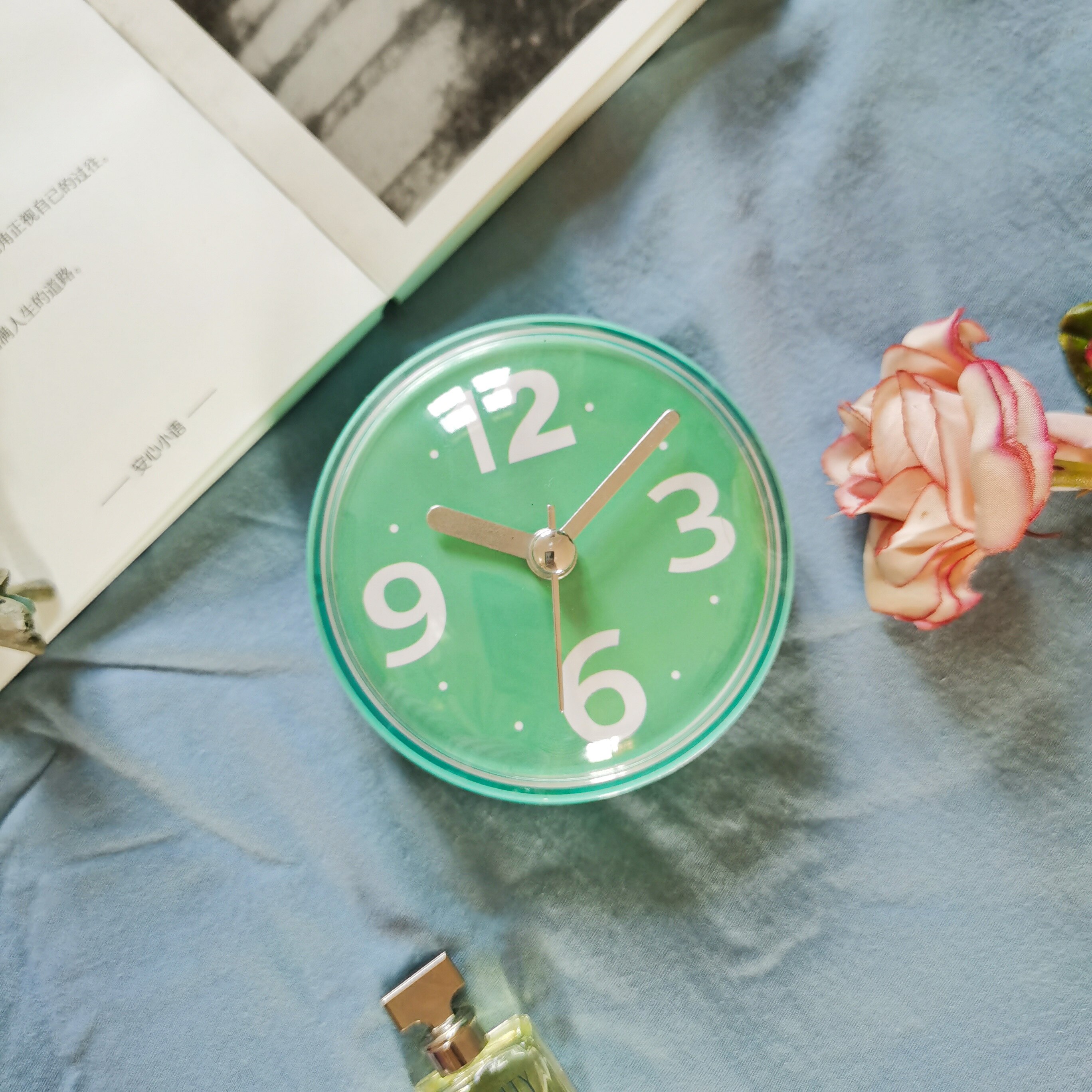 Quartz Waterproof Shower Suction Clocks Mini Wall Bathroom Wall Clocks In Mirror Watches