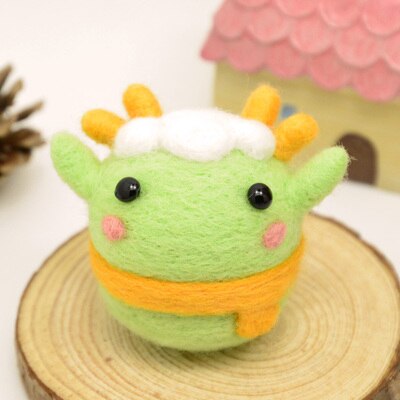 1Pcs Cute Animal Pets Needle Wool Felt kits Handmade Toy Doll Wool Felt Poked Kitting Non-Finished DIY Wool Felting Package: No.9