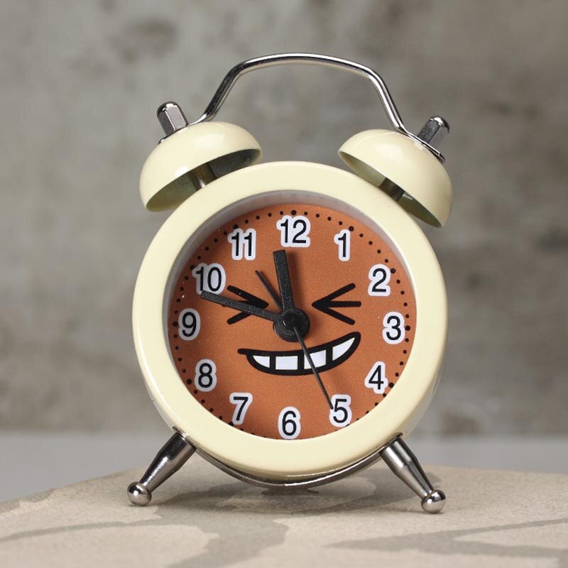Kreatywny budzik śliczny mini metalowy mały budzik elektroniczny mały głośny stolik nocny budzik