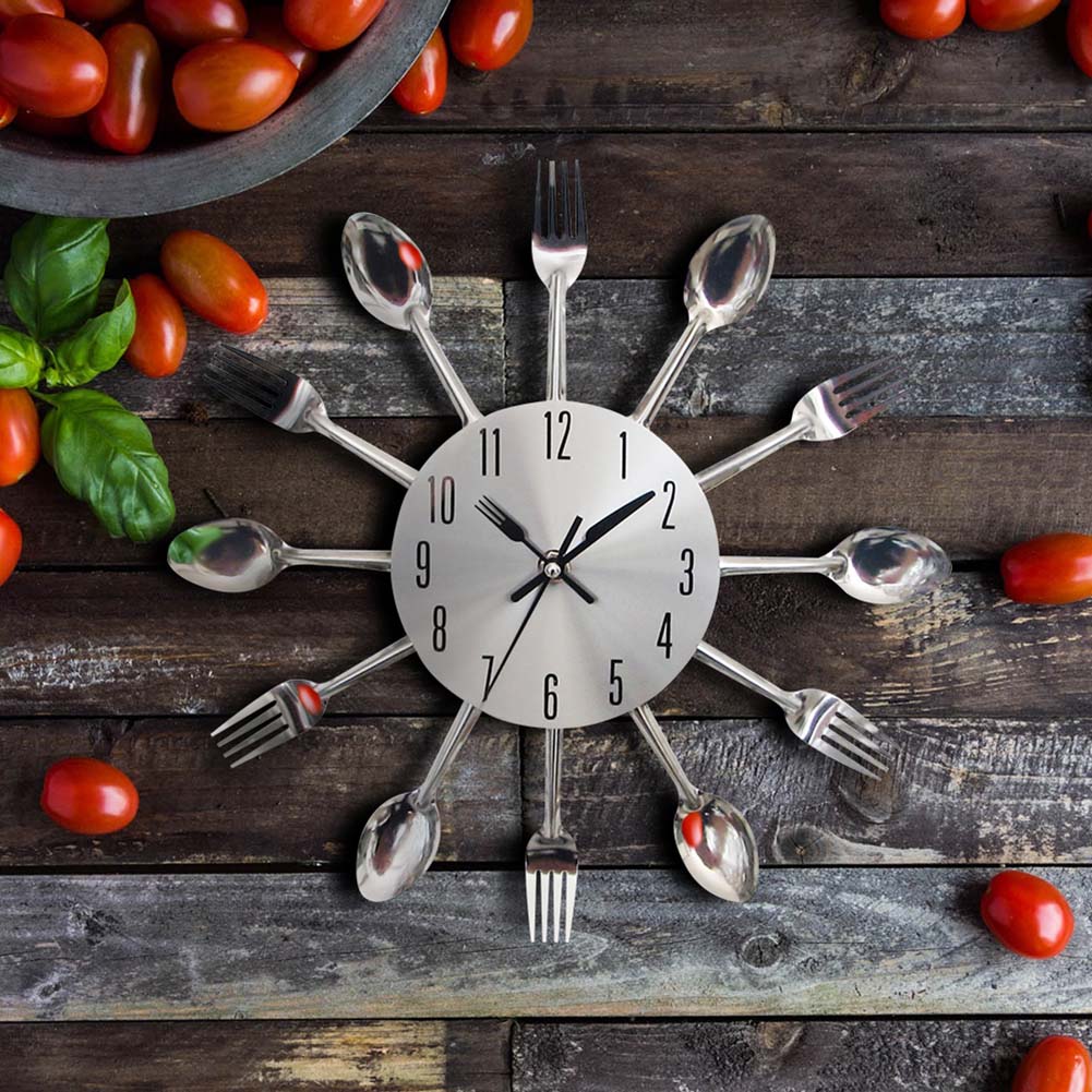 Bestek Keuken Wandklok Multicolor Metalen Vork Lepel Moderne Bestek Klok Voor Thuis Woonkamer Decoratie Keuken Klok
