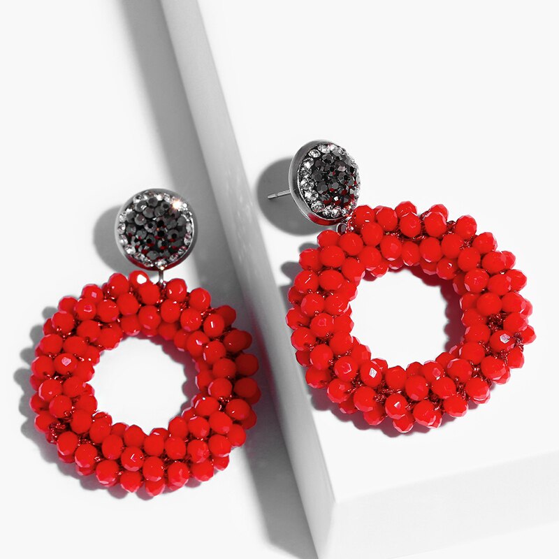 FLOLA Handmade Lott Oorbellen kolczyki dla kobiety małe kolczyki z koralików Oorbellen oświadczenie kryształowe aretes Bohemia ersp45: p45 red
