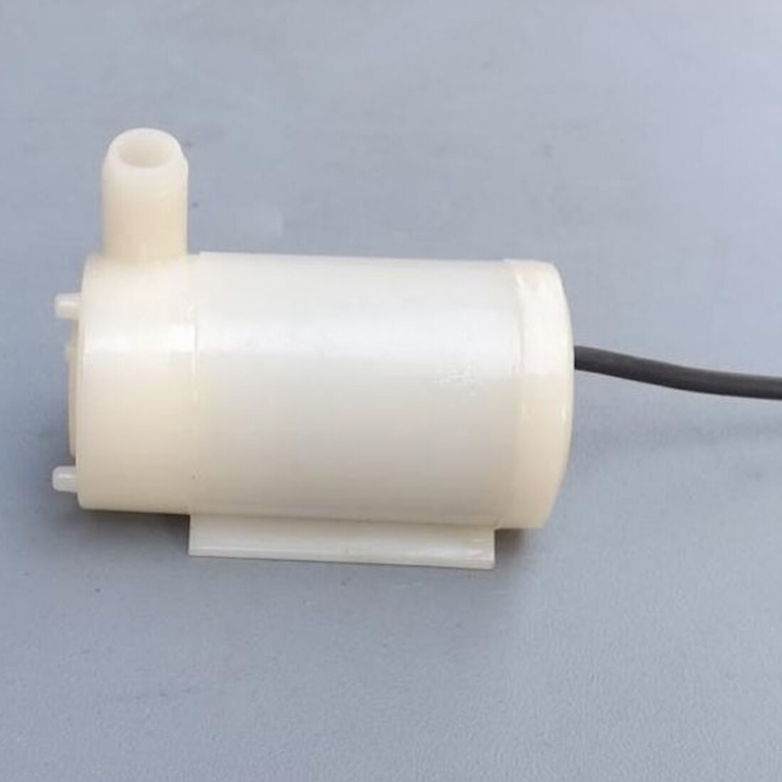 Mini Micro Submersible Water Pump DC 3-5V Low Noise Brushless Motor Pump120L/H