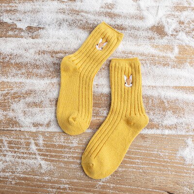 Calcetines con bordado de dibujos animados para mujer, medias de lana gruesas, cálidas, de otoño e invierno