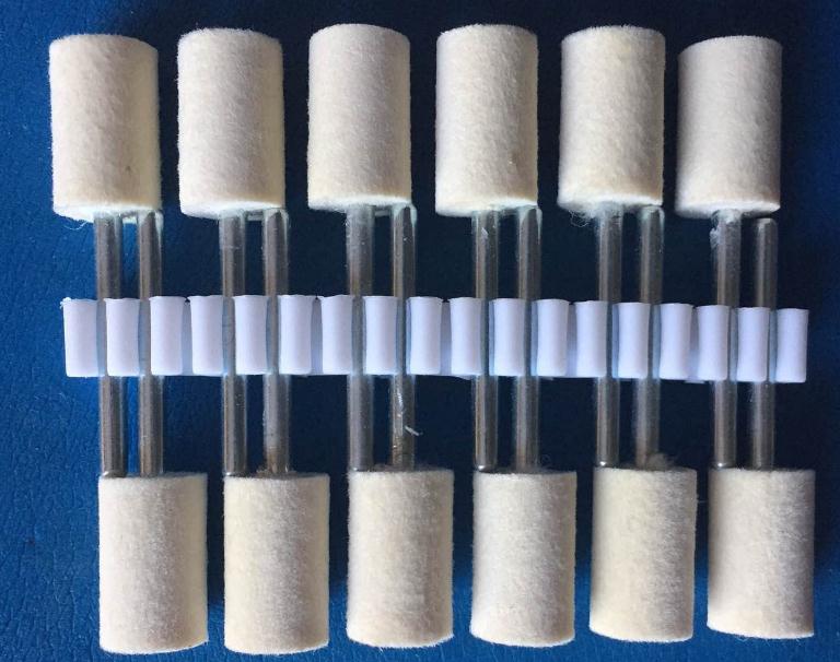 12 stk dremel tilbehør 2.35mm skaft uld polering slibehoved metaloverflade polering filthjul til roterende smykkeværktøj: 3mm dia cylinder