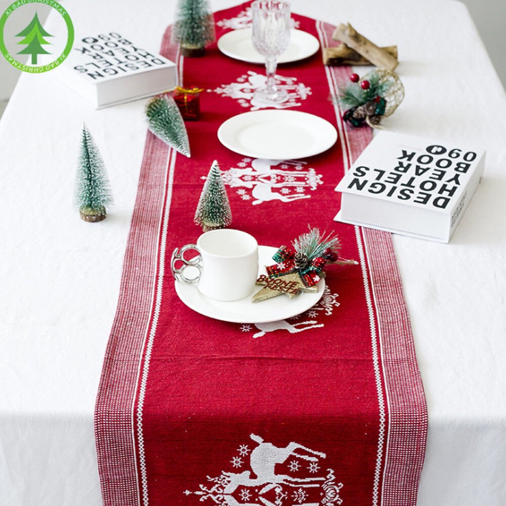 År juledug køkken spisebordspynt til hjemmet rektangulært festbord dækker julepynt: Rød