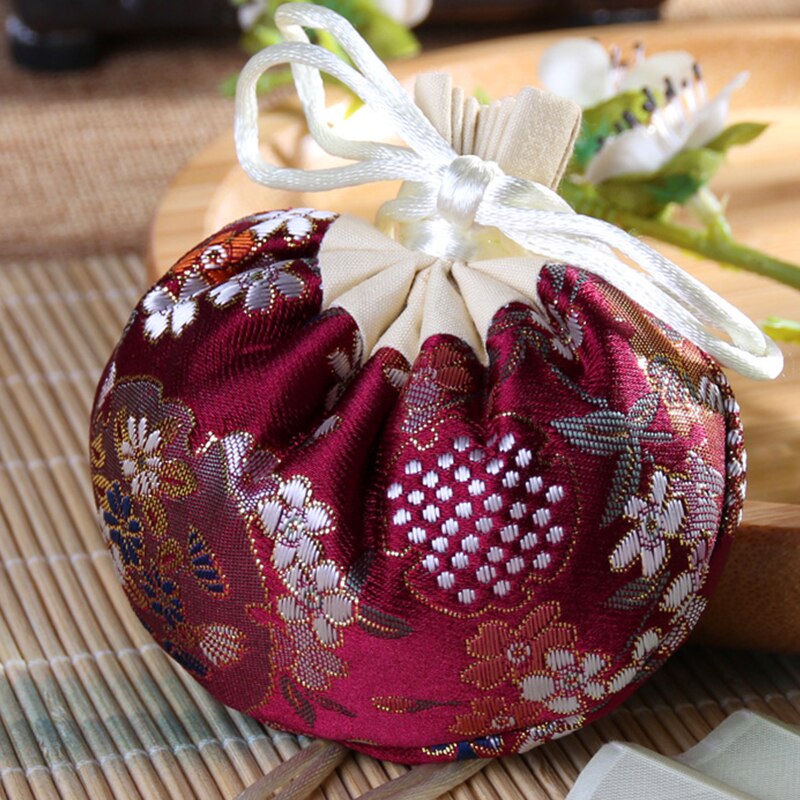 Palace Sachet Brocade Beam Hanfu Accessories Retro Embroidery Storage Bag Flower Pattern Temperament Jewelry Bag: wine red