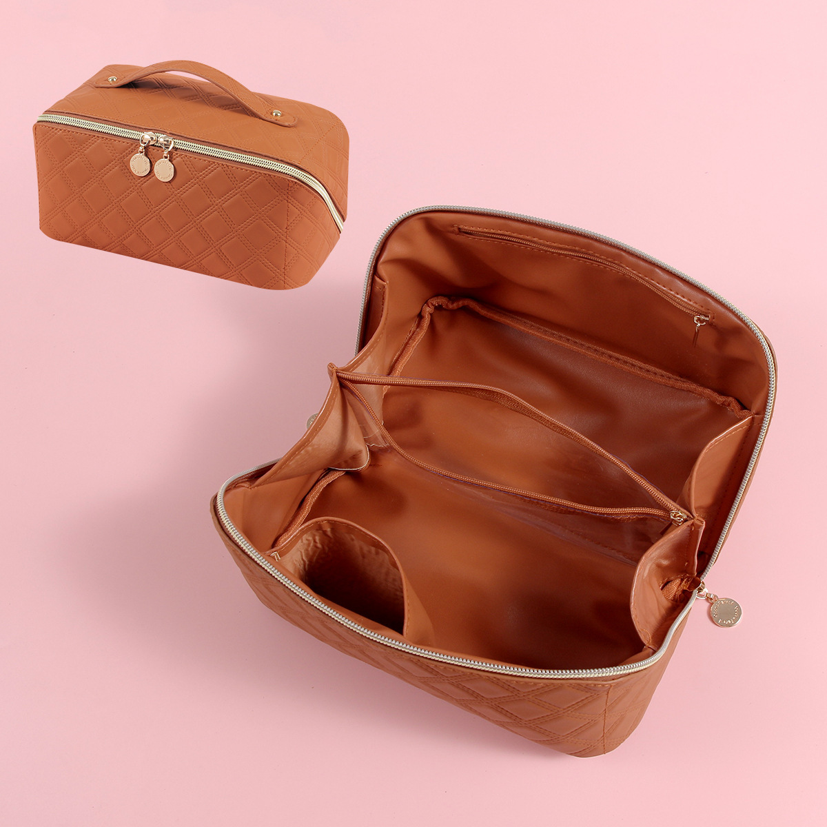 Travel Makeup Bag Large Opening Makeup Bag Portable Water Resistant Make Up Bags PU Leather Cosmetic Bag with Compartment: Brown