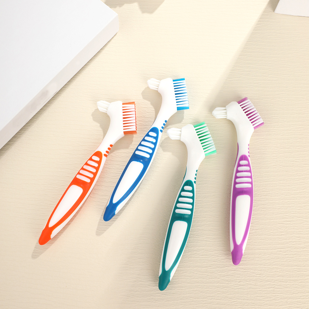 Escova De Limpeza De Dentadura com Punho Antiderrapante Escova De Dentes Antibacteriana, Cerdas Multi-Camada, Escova De Dentes Falsos, Ferramenta De Cuidados Orais, 2 Lados