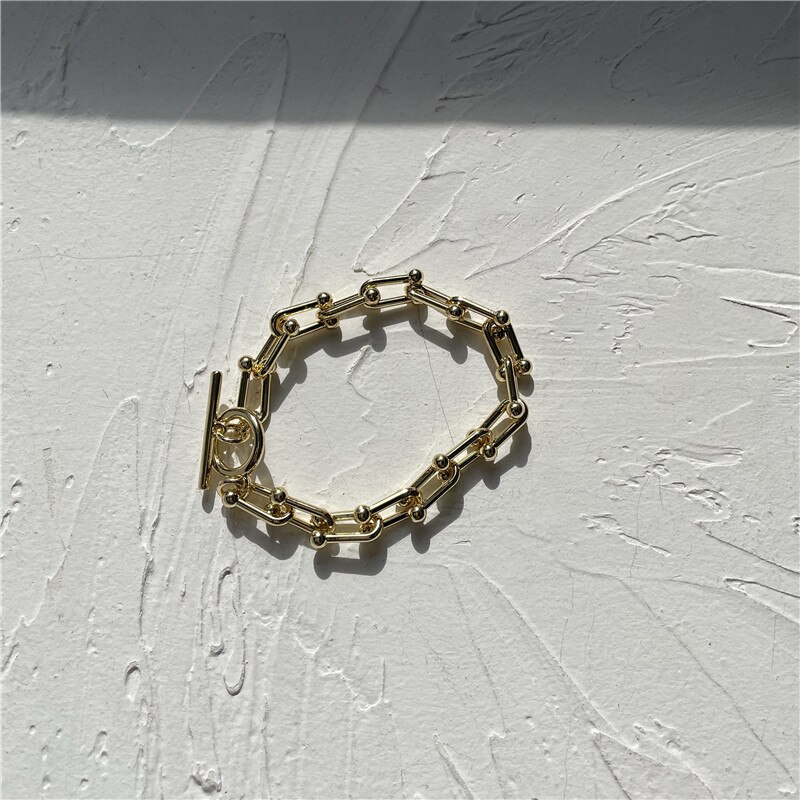 HUANZHI 2021 New Trendy Punk Metallic geometrico a forma di U catena fibbia collane bracciali girocollo per gioielli da donna e da uomo: C  gold bracelet