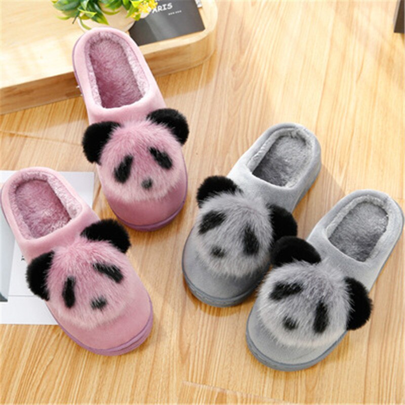 Winter dames schuiven aan korte pluche warme pantoffels cartoon animatie panda dames pantoffels dames binnenhuis platte comfortabele schoenen
