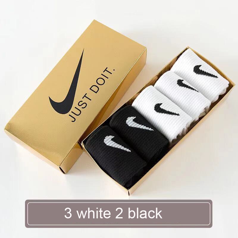Original U NK EVERYDAY LTWT ANKLE 3PR Unisex Sports Socks( 3-5 Pairs ): 2 black 3 white long
