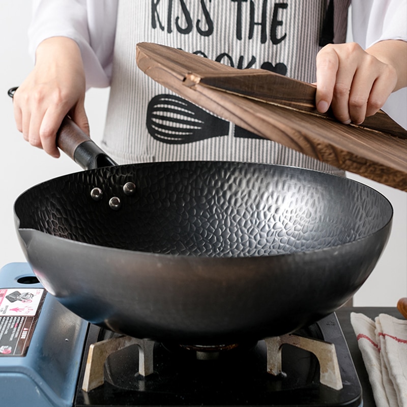 Carbon Stalen Wok Pan 32Cm Roerbak Wok Set Met Houten Deksel Non-stick Vlakke Bodem Koekenpan voor Elektrische Inductie En Gasfornuis