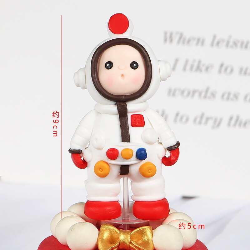 Cakelove 1 set astronaut Spacecraft Rocket Universe Cake Topper with Toothpick for Birthday Party Decoration Dessert: Soft clay astronaut