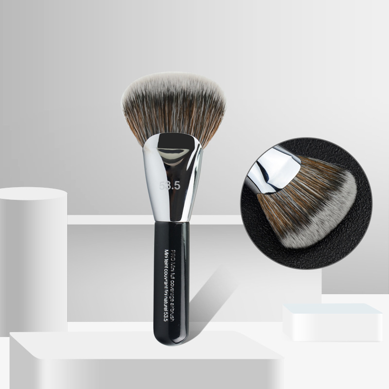 57#  makeup concealer børste concealer børster shadow foundation conceal børster øye nese t zone makeup børste verktøy: -53.5. sep