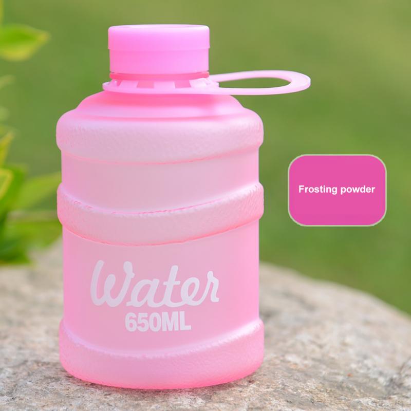 650ml plasthinkar koppar bärbar resistent lämplig för barn stor kapacitet vattenflaskor drinkware: 09