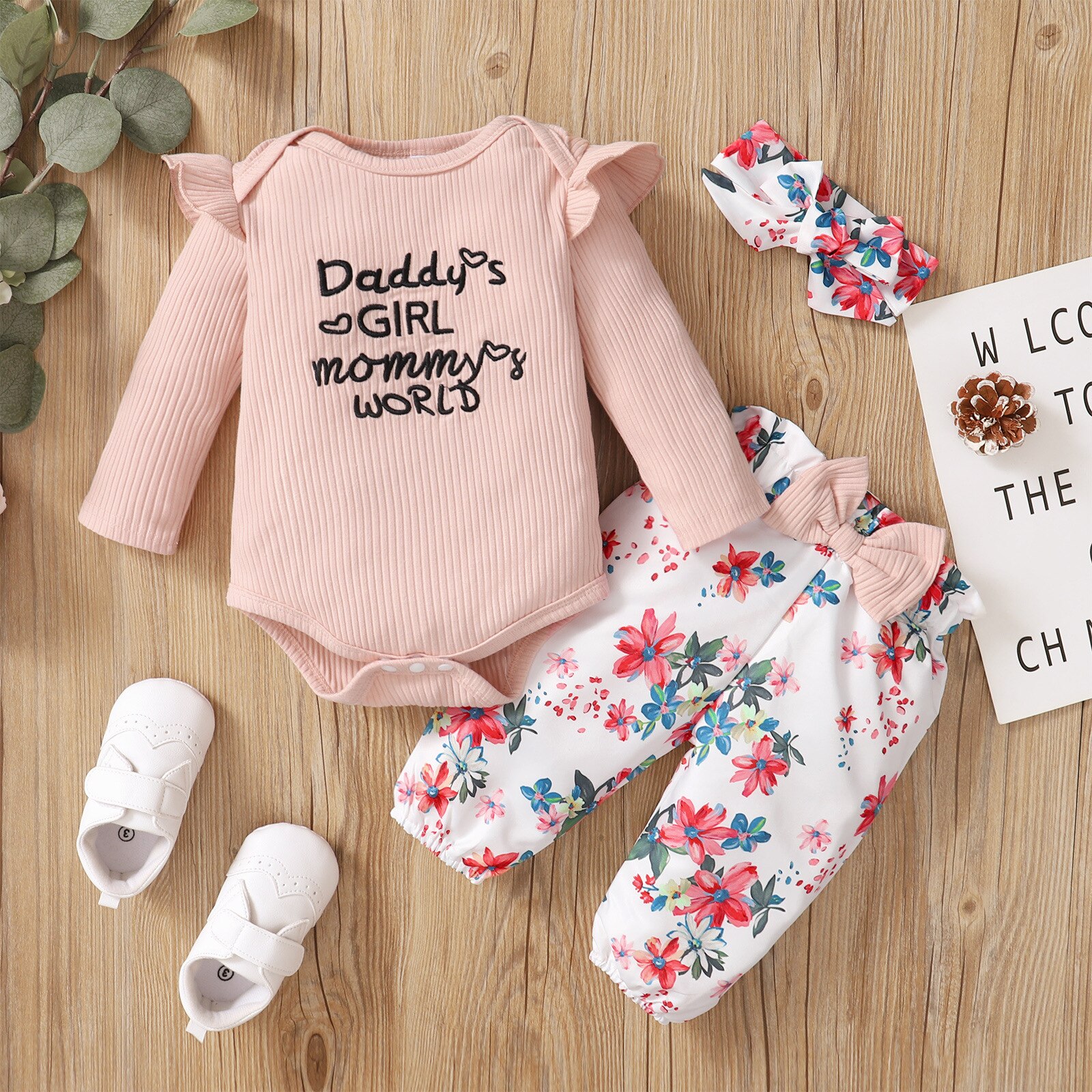 Prowow 0-12m neugeborenen-mädchen-kleidungsset, gestrickter strampler mit buchstabenprint + geblümte Schlauch mit schleife + stirnband, frühlings-babykleidungsoutfits: Rosa / 0-3m