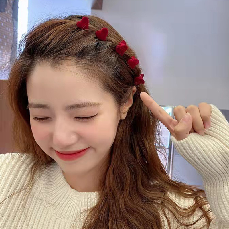 10/1Pcs Velvet Hair Claw Heart-shape Hair Clip Women Mini Size Claw Clip Solid Color Hairpin Barrettes Headwear Hair Accessories