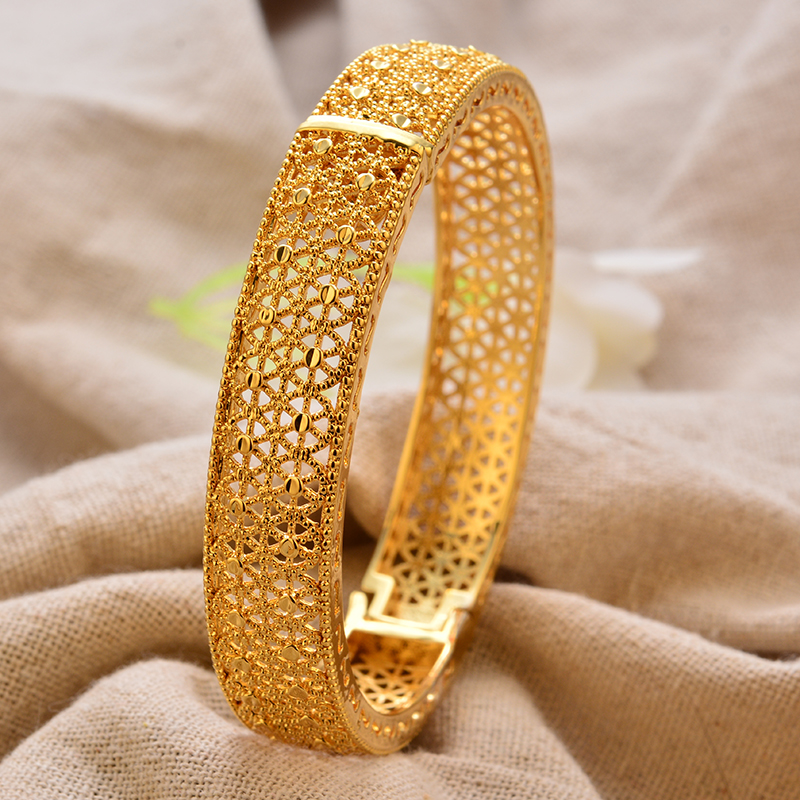 Neue Frankreich Gold Farbe Armreifen für Frauen Männer Blume Können Öffnen Armbänder: KubikZirconia