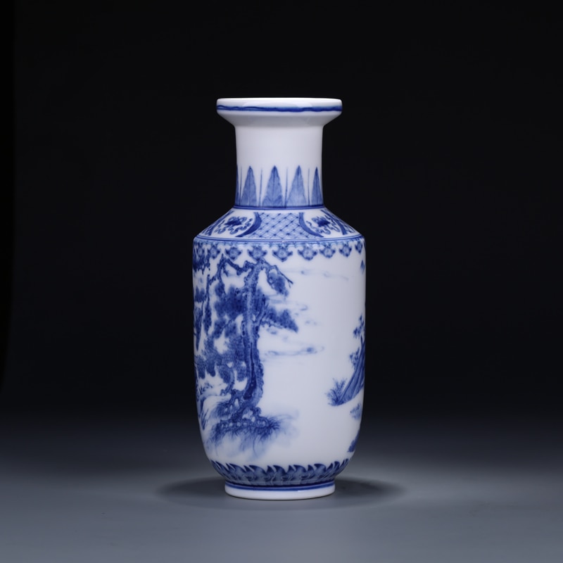 Jingdezhen Ceramics Ancient Blue and White Porcelain Vase and Flower Arrangement