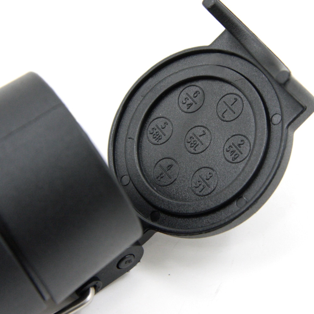 Tirol 7-Pin Trailer Socket Black frosted materials 7-Pole Trailer Socket 12V Tow bar Towing Socket N Type T21224b