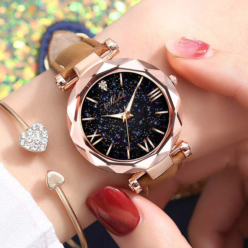 Kvinder afslappet læder dameur kvarts armbåndsur stjernehimmel kvindelig ur reloj mujer relogio feminino: Brun farve