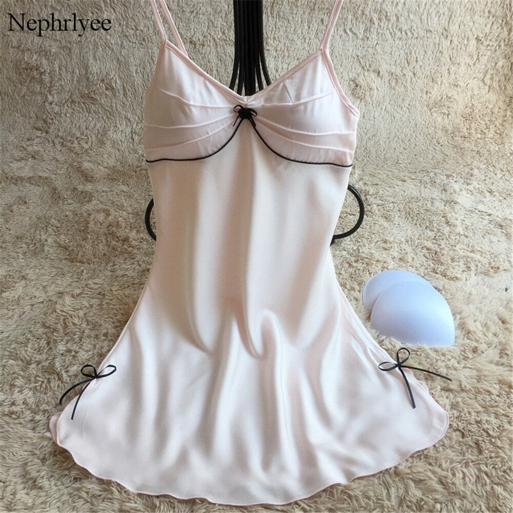 Zomer Tops Vrouwen Nachtkleding Zijde Nighty Nachthemd Sexy Nachtjapon Lady Off Shoulder Nachtkleding Vrouwelijke Night Jurk SLP173: Light Pink / XXL(63Kg-68Kg)