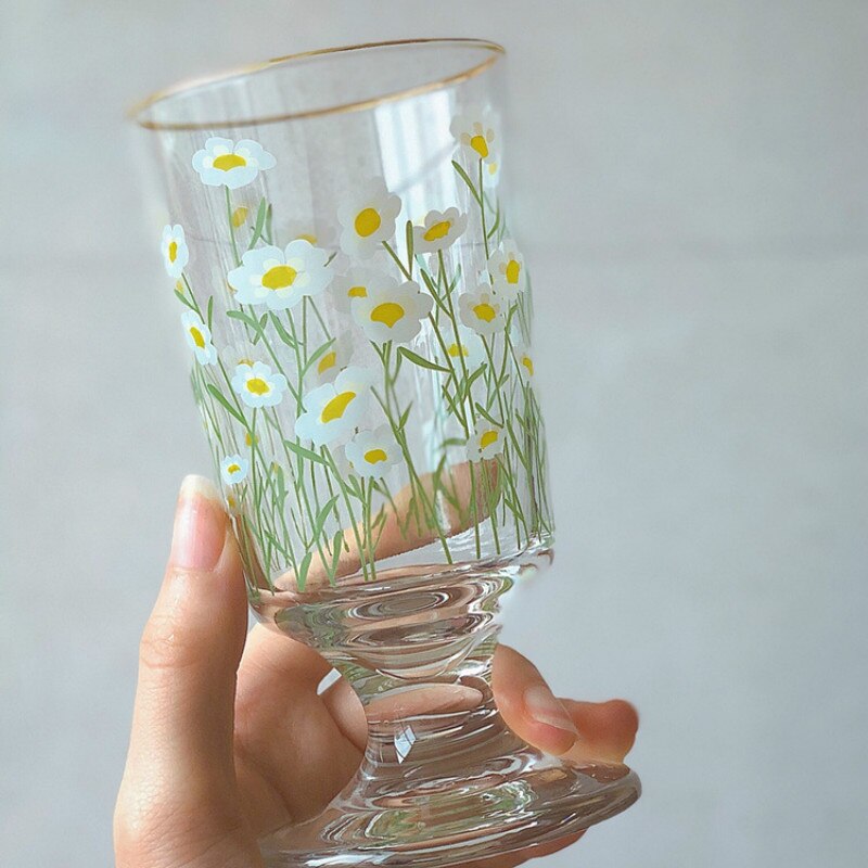 4 stiler klassisk kjærlighet som bærer 280ml vinglass kopp måke kort fot kopp krysantemum planter whisky vodka smak glass sett: S1 omriss i måke