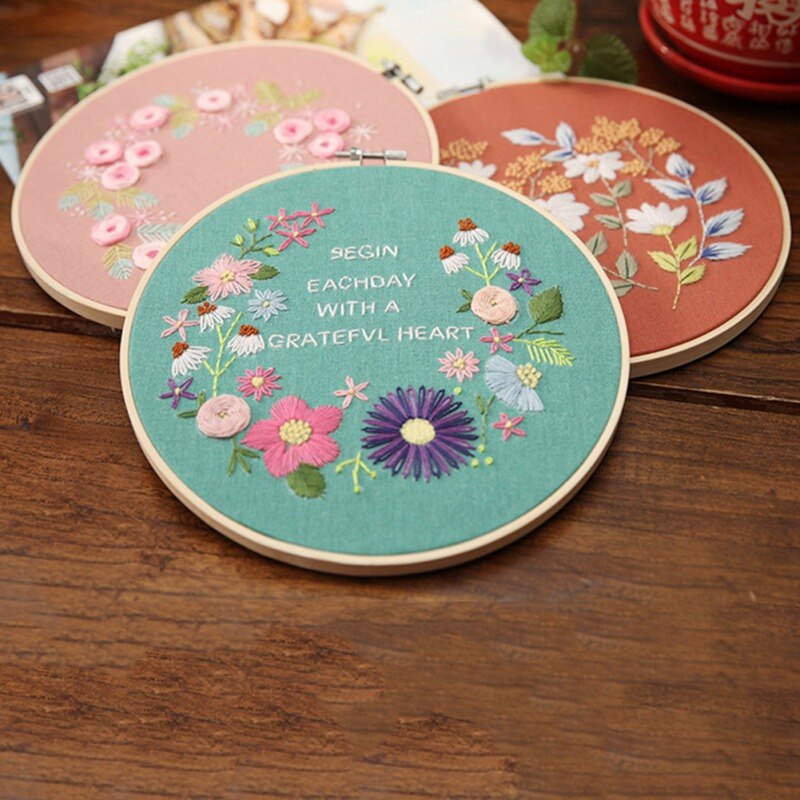 Handmade Embroidery Three-dimensional Embroidery FlowerDiy Material Package European Making Adult Beginners Introduction Ribbon