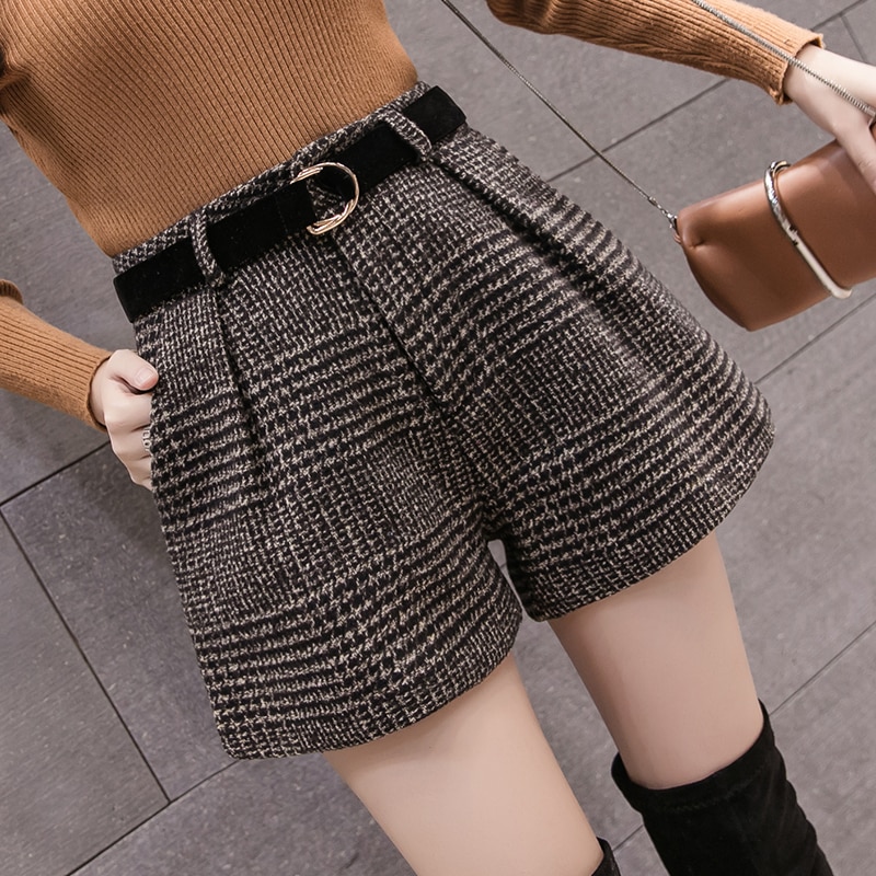 Efterår vinter uldshorts kvinder koreanske højtalje plaid shorts med brede ben femme afslappet løse støvler shorts