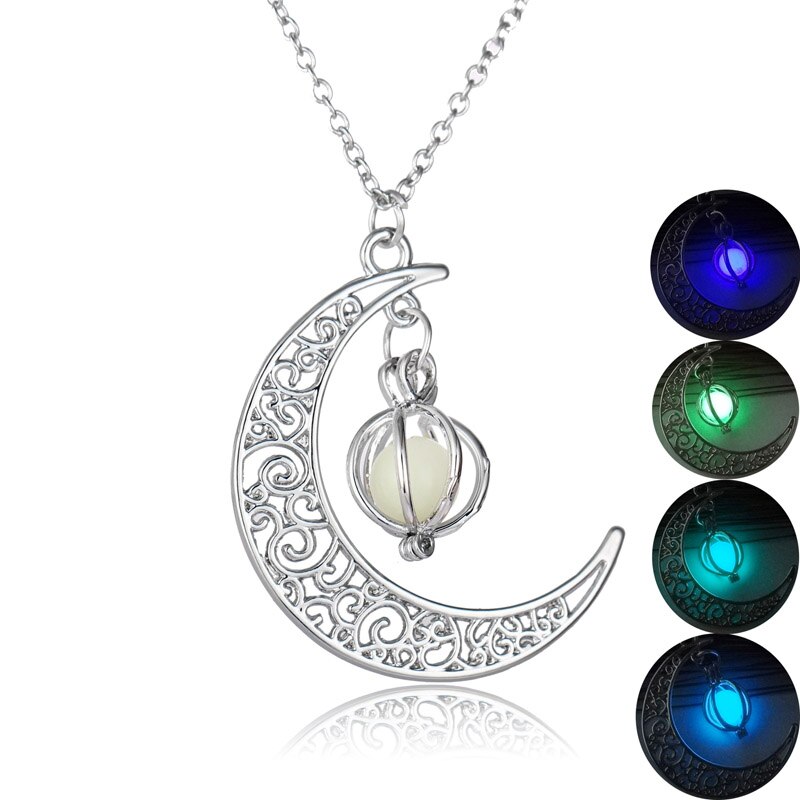 Luxe Glow In The Dark kettingen Lichtgevende Maan en Pompoen hanger Kettingen Voor vrouwen Mode-sieraden Accessoires