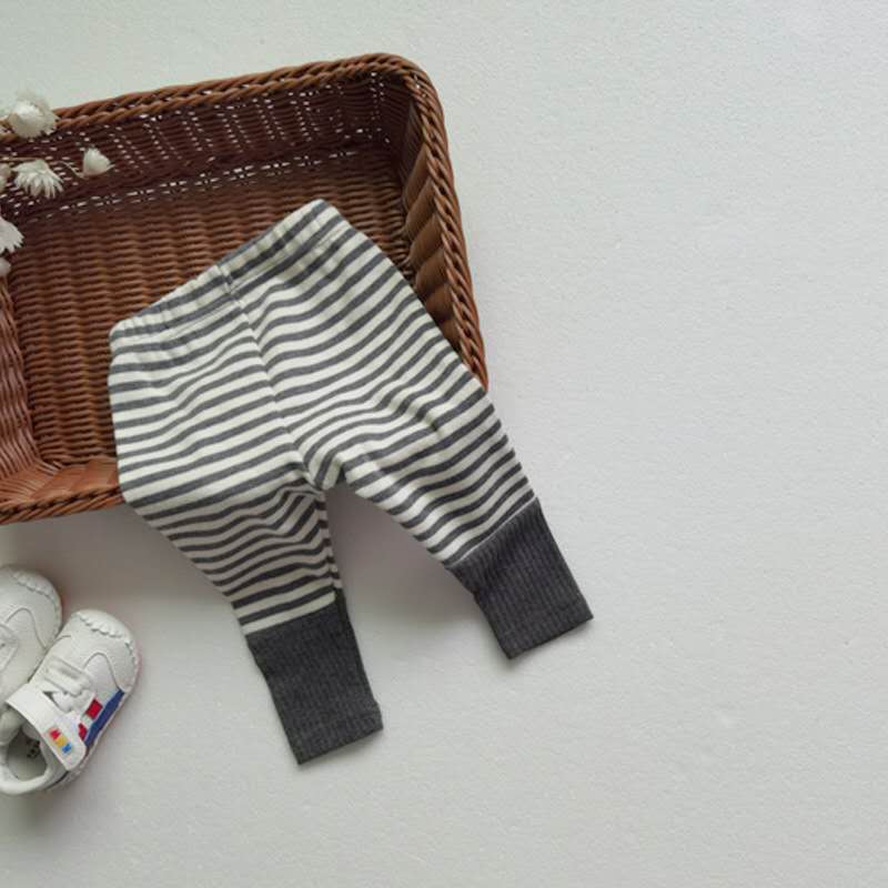 Leggings pour bébés printemps et automne, pantalon en coton extensible, grand en PP, assorti avec tout, nouvelle Version coréenne: Gris foncé / 3T