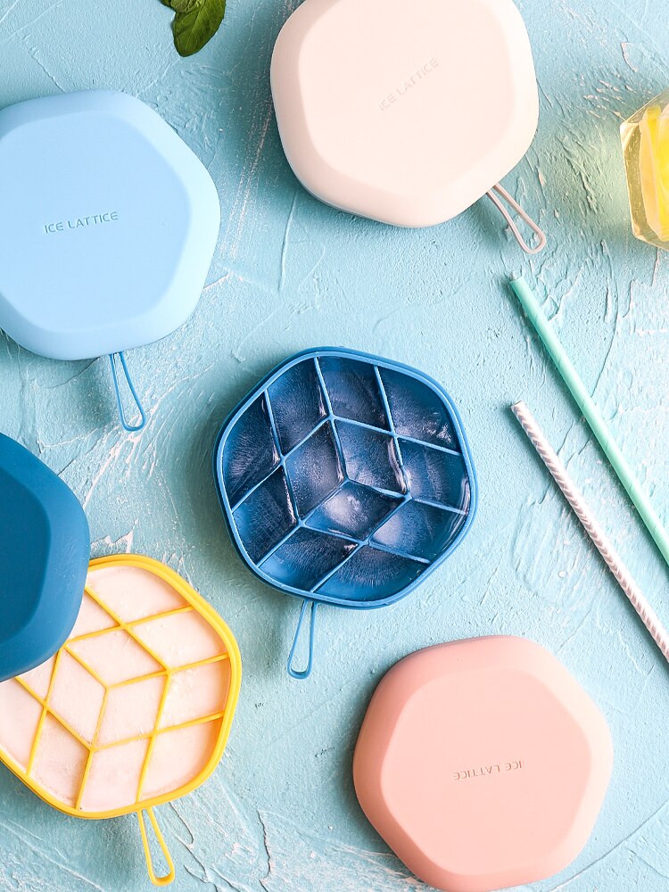 Silicone ice tray ice box with lid home homemade small quick freezer refrigerator frozen ice mold