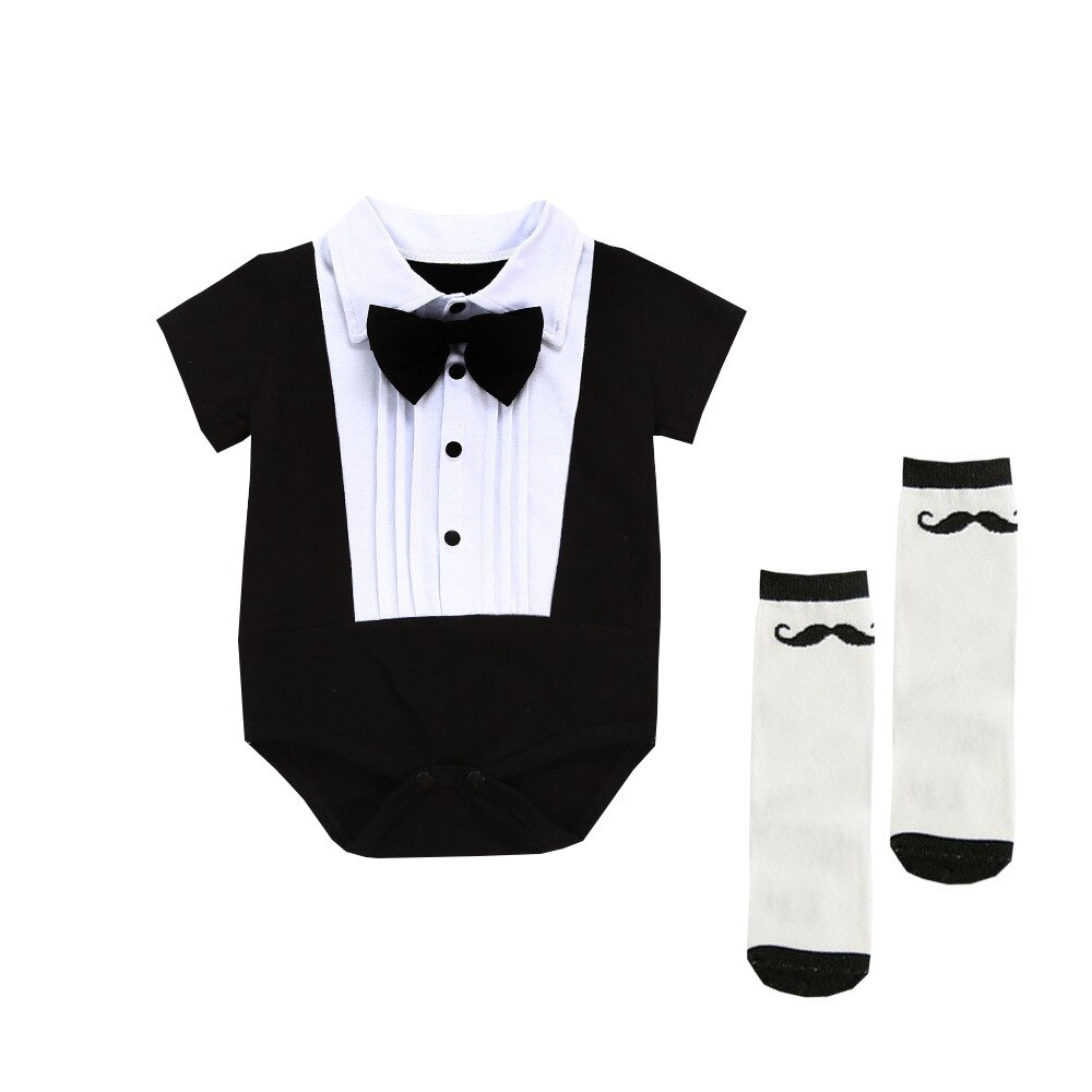 Vêtements d'été pour -né garçon, barboteuse à manches courtes, combinaison noire et blanche avec nœud papillon, costumes d'anniversaire pour bébés garçons avec chaussettes: 66 (0-3 month)