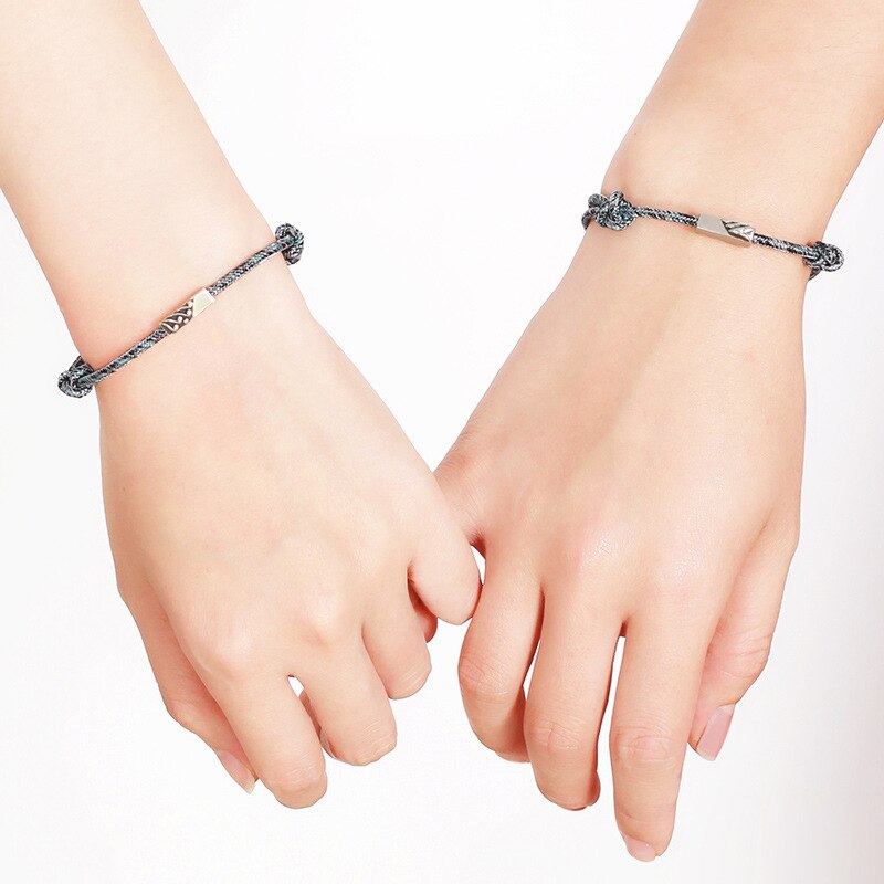 2Stck Paar Armbinde Liebe Zeichen Freundschaft Seil Geflochtene Abstand Magnetische Schmuck für Liebhaber Freunde Schwestern NOV99