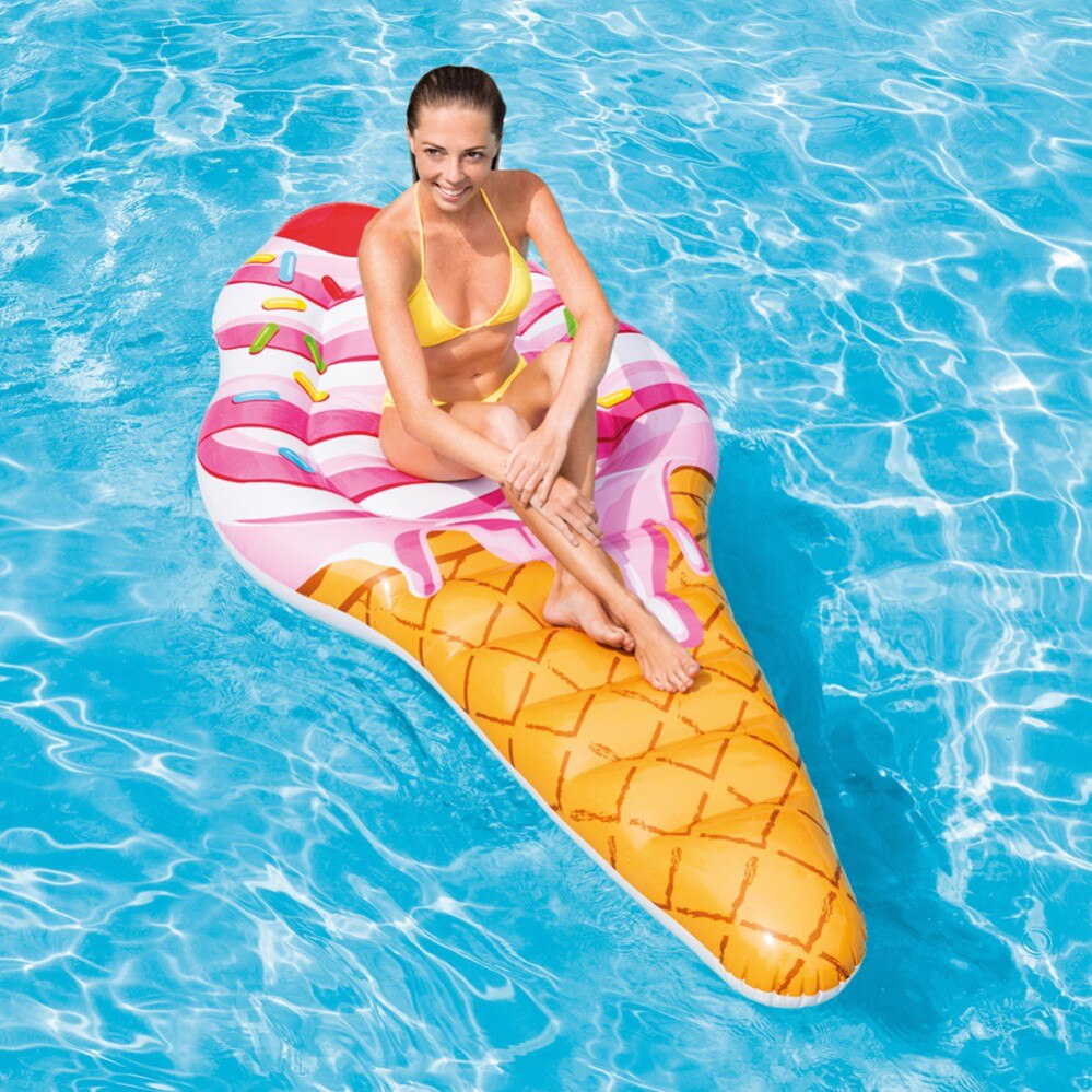 Colchoneta hinchable INTEX Cucurucho fresa 107x224 cm