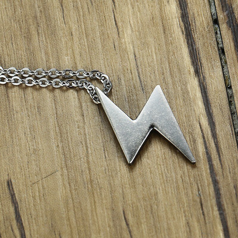 Collar con colgante de rayo gris para hombre, colgante de acero inoxidable con perno, Thunder Flash, joyería masculina de 20 -24 pulgadas