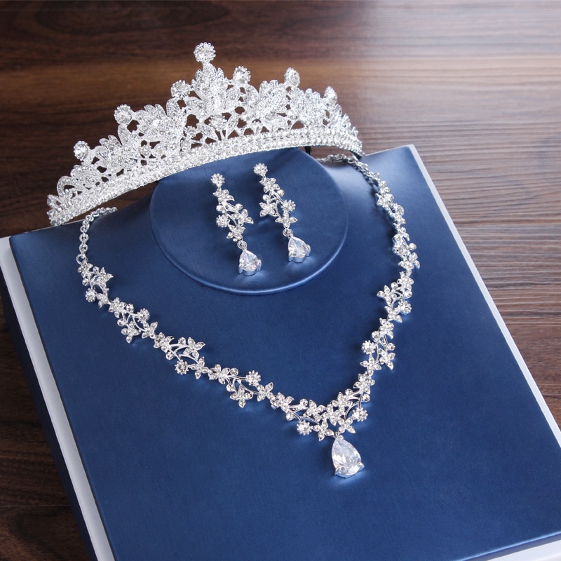 Luxe Bridal Tiara Crown Leaf Bruiloft Sieraden Sets Verklaring Kettingen Oorbellen Set Haar Accessoires Afrikaanse Kralen Sieraden Set