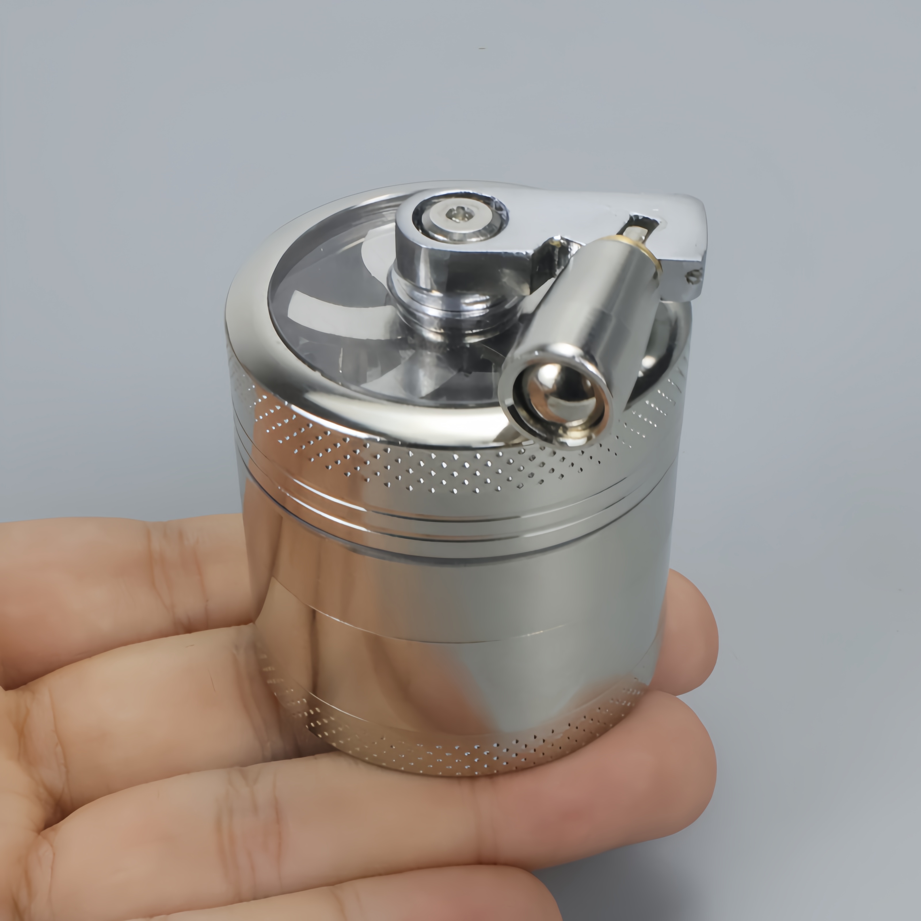 Macinino Manuale a 4 Strati con Manico, Trituratore Portatile per Noci e Spezie Dure come Noce Moscata, Sale Gemma, Pepe, per Cucina