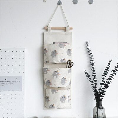 Huishoudelijke benodigdheden hangtas drie zakken ondergoedtas deur achter speelgoed boeken opbergtas: En