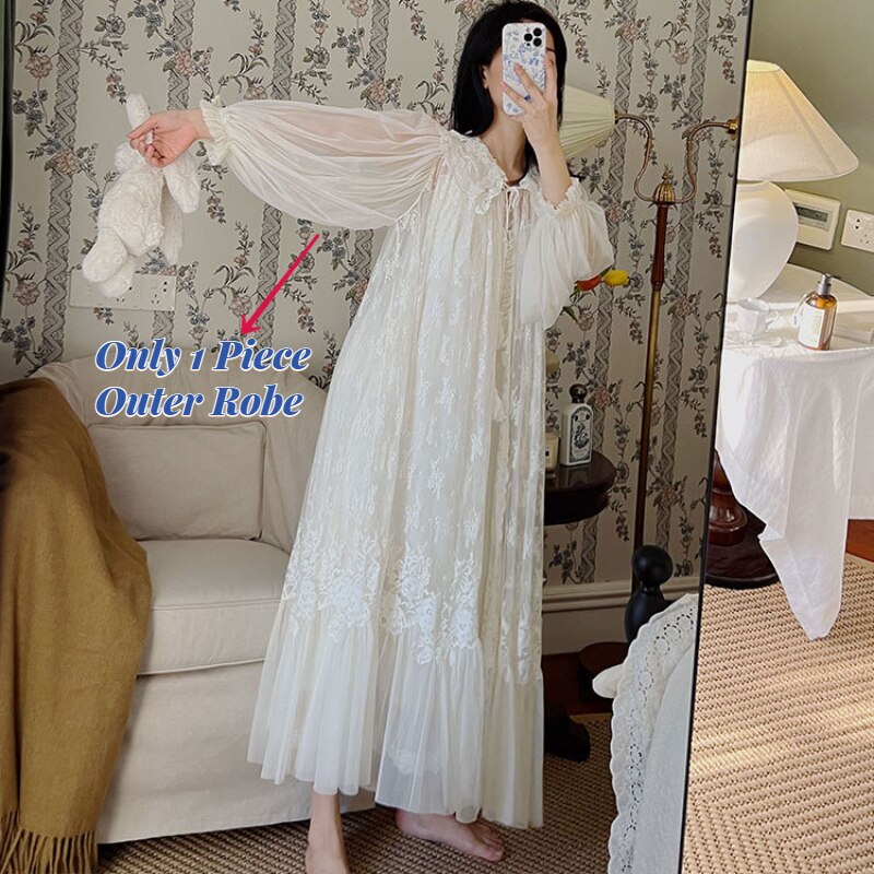 Bata de encaje bordado para mujer, vestido de noche largo de malla blanca de Hada, camisones victorianos Vintage, ropa de dormir de princesa: 1 Piece Robe / M