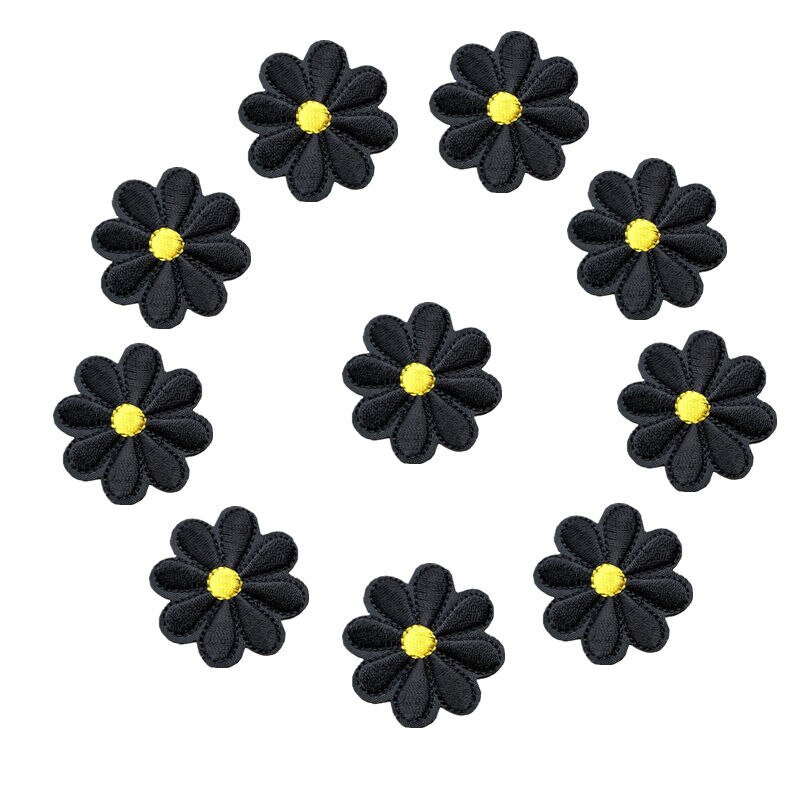 10 stk broderede blomsterpletter sy jern på badges daisy 9 farver 4cm til taske jeans hat t-shirt diy applikationer håndværk dekoration