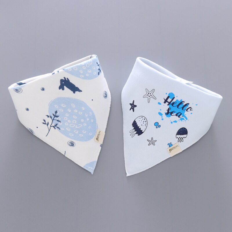 2 stuks/partij babyjongens slabbetjes, boerendoeken voor kinderen meisjes, katoenen zachte cartoon slabbetjes, bandana's, slabbetjes voor het voeden: Czj 004a