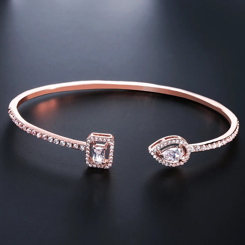 Luxus Geometrie Gold Farbe Manschette Armreifen Für Frauen Zirkonia Armbänder eins Party Alltag Schmuck.: Rose Gold Farbe