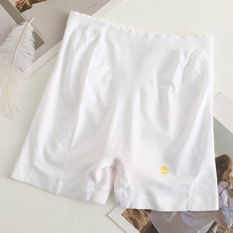 Women Summer Safety Shorts Daisy Flower Embroidery Ribbed Ruffles Lounge Shorts Skin-Friendly Shorts: white