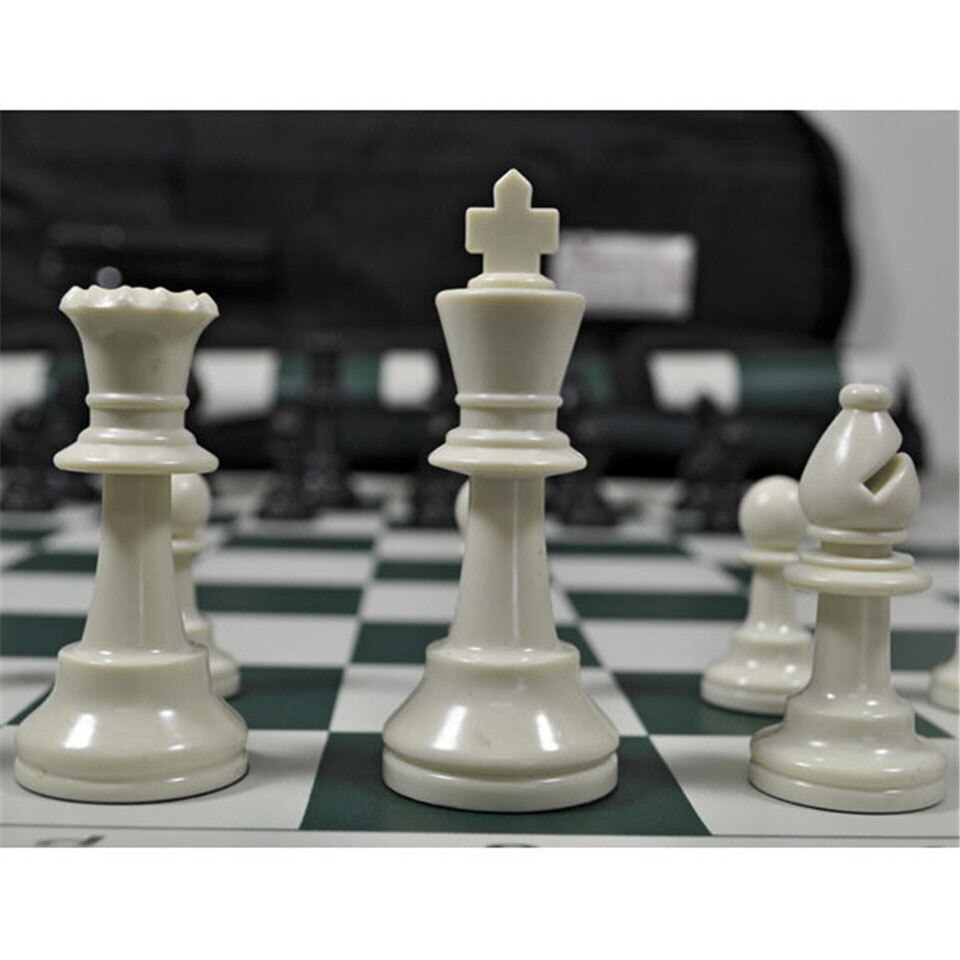 Plastic Chess Pieces 32 Pcs Chess Set King Height 49/64/75/95 mm Chess Game Standard Medieval Chessmen for Travel Games IA13