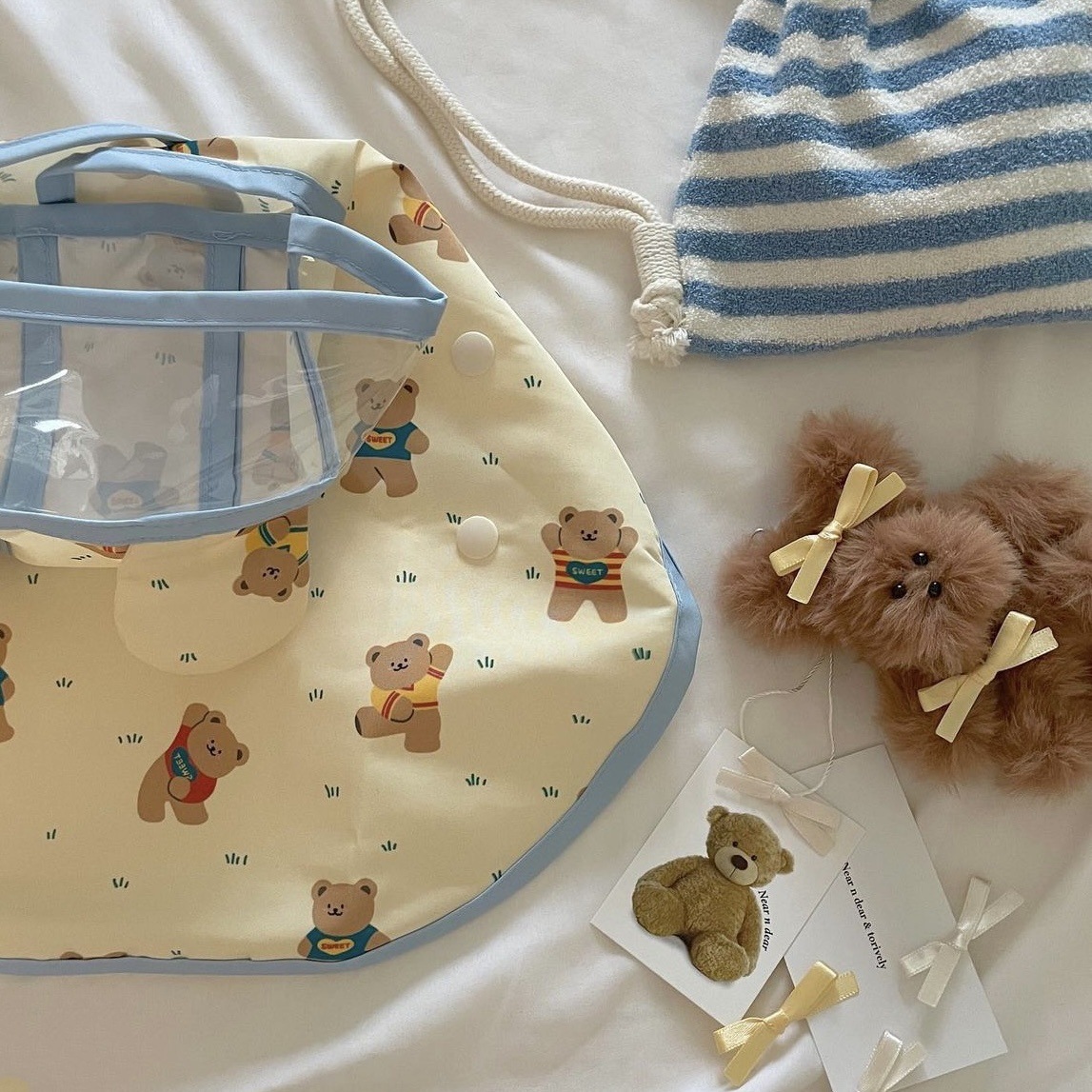 Regnjakke til hvalp, vandtæt, reflekterende klassisk kæledyrsregnjakke med sele til små hunde, pomeranian, dachshund, uigennemtrængelig: S / Hvid