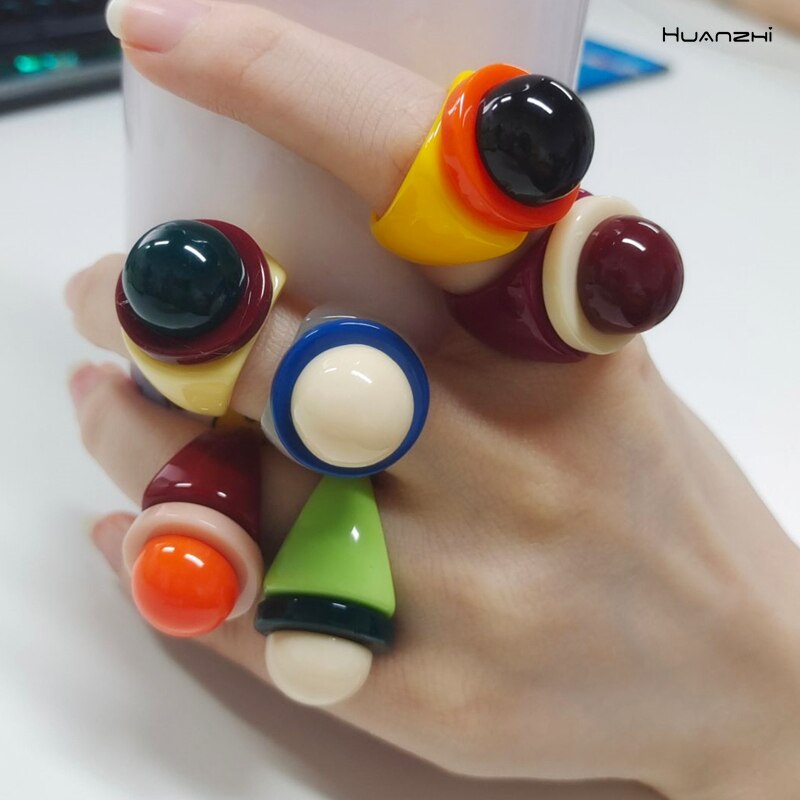 Kontrastreiche, farbenfrohe, geometrische, runde acrylringe, niedliche keroa-schmuckstücke für frauen und mädchen, reiseschmuck von huanzhi